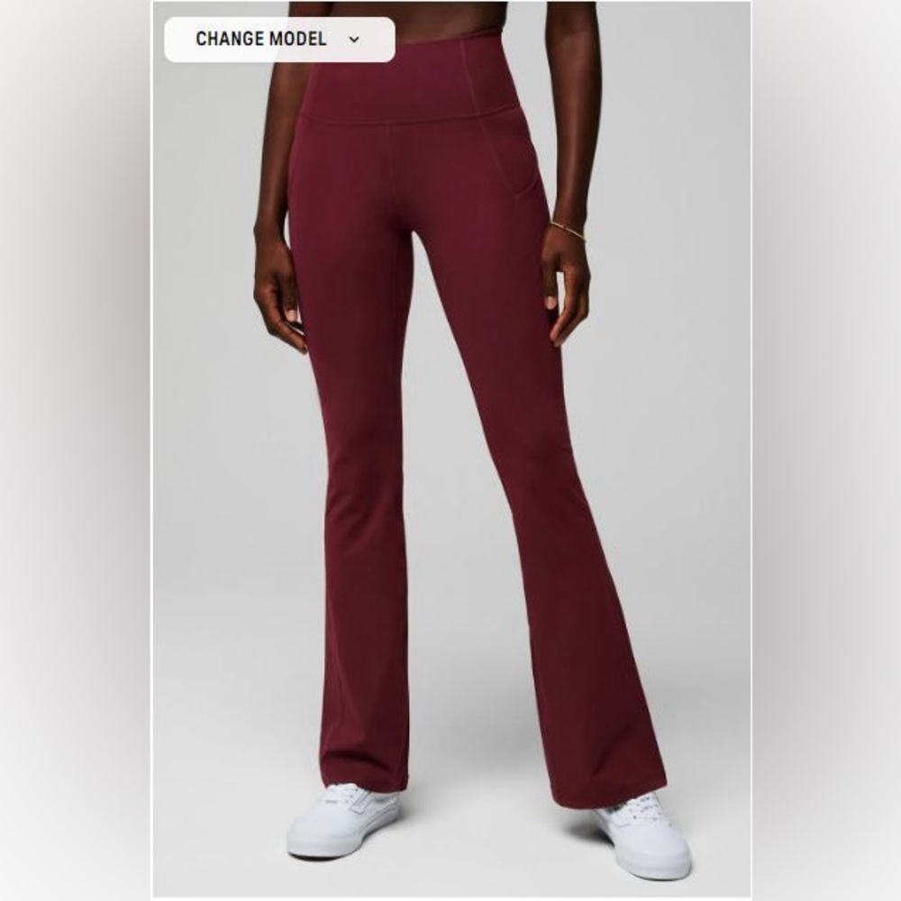 NWT- Fabletics Oasis Pureluxe HW Pocketed Kick Flare -MERLOT (32”) REG INSEAM - Picture 8 of 12